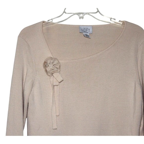 Ann Taylor Loft Beige Sweater Asymmetrical Neckline Women's Size XLP - Picture 1 of 4